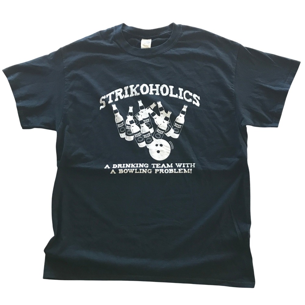 Gildan Strikoholics Bowling Drinking Team Graphic T-Shirt Black Mens Large